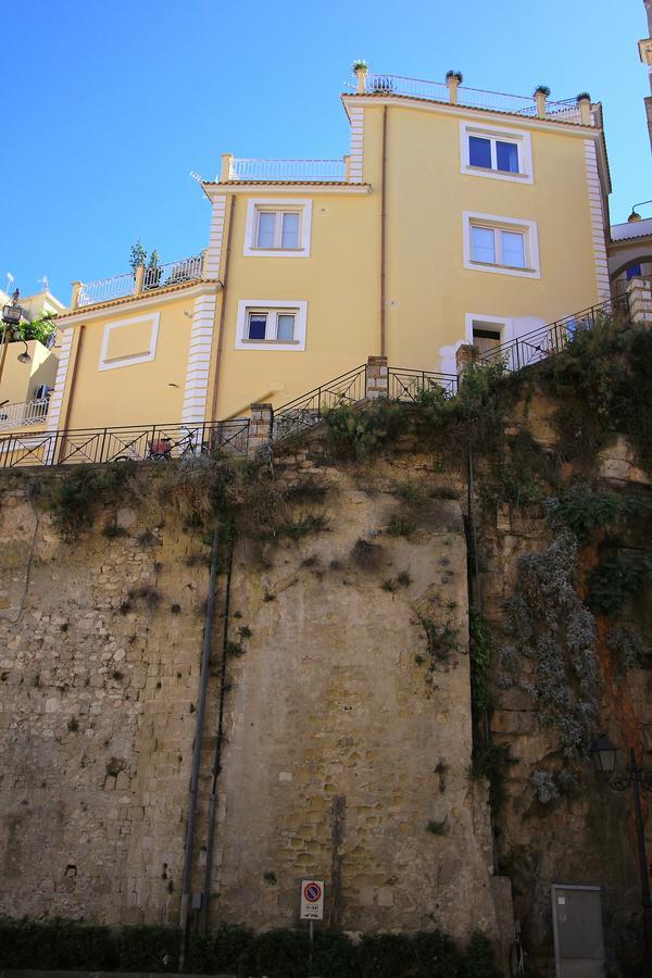 Il Viaggiatore Gaeta Medievale B&B Luaran gambar